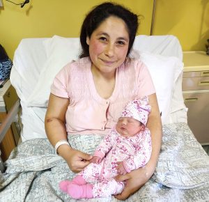 Mía Colomba fue la primera bebé nacida en 2024 en Hospital San Fernando