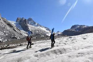 Glaciar Universidad perdió en un año el equivalente al consumo anual de agua de una ciudad de 580 mil habitantes