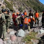 Rescatan cuerpos de víctimas de accidente en río Tinguiririca