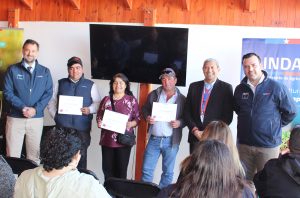Entregan indemnizaciones por seguro agrícola a productores de cuatro comunas de O’Higgins