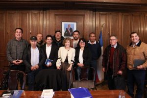 Diputado Bugueño y representantes del distrito se reunen con ministra de Bienes Nacionales