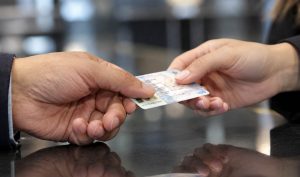 Contraloría detectó entrega de cédulas irregulares a extranjeros en Nancagua