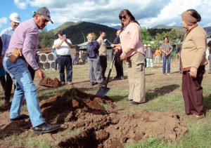 San Fernando: Inician construcción de viviendas para 25 familias de Roma tras 24 años de espera